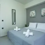 Blue Terra Living Apartamento Kremastí