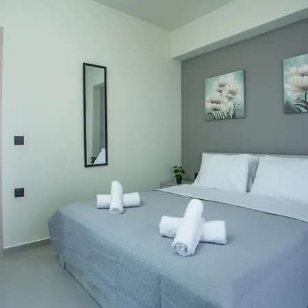 Blue Terra Living Apartamento Kremastí
