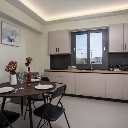 Апартаменты Blue Terra Living Кремасти